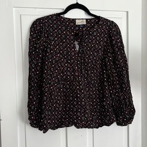 Universal thread long sleeve shirt size small